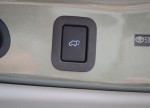 2014-toyota-highlander-power-lift-gate-button