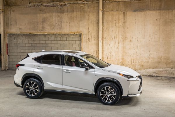 Кроссовер lexus nx
