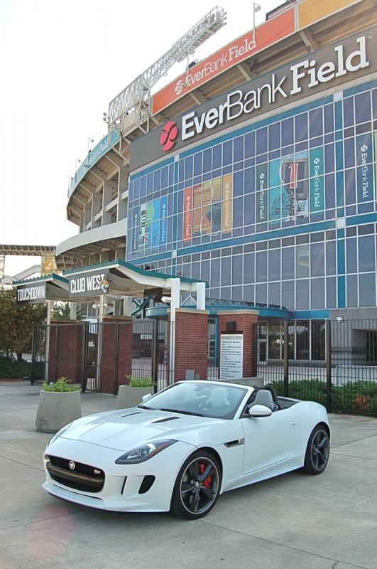 2014 Jaguar F-Type Everbank Entrance