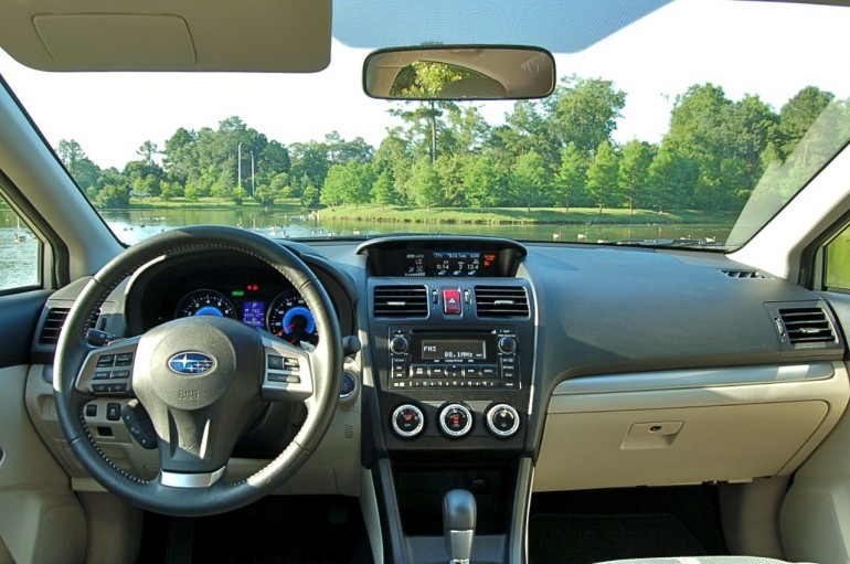 2014 Subaru XV Crosstrek Hybrid Dash