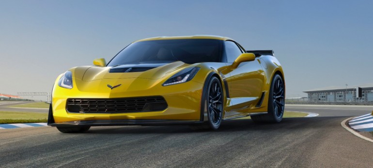 2015-Chevrolet-CorvetteZ06-004-medium