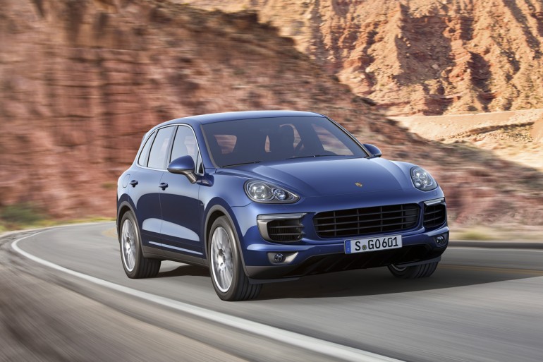 2015-porsche-cayenne-04-1