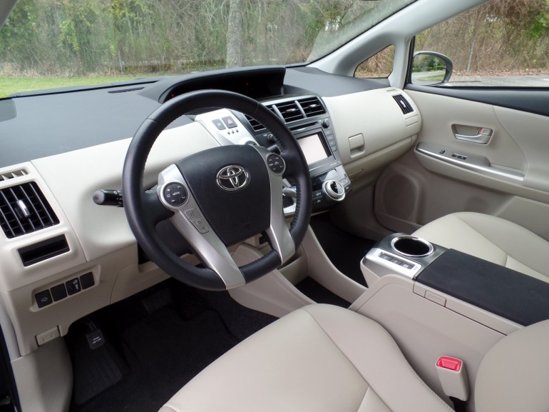 2014 Toyota Prius V Five Model