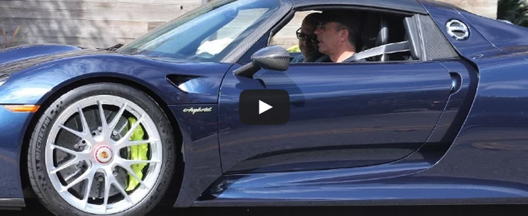 Jerry Seinfeld Out In His New Porsche 918 Spyder: Video