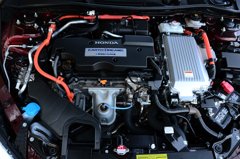 2015-honda-accord-hybrid-touring-engine-motor