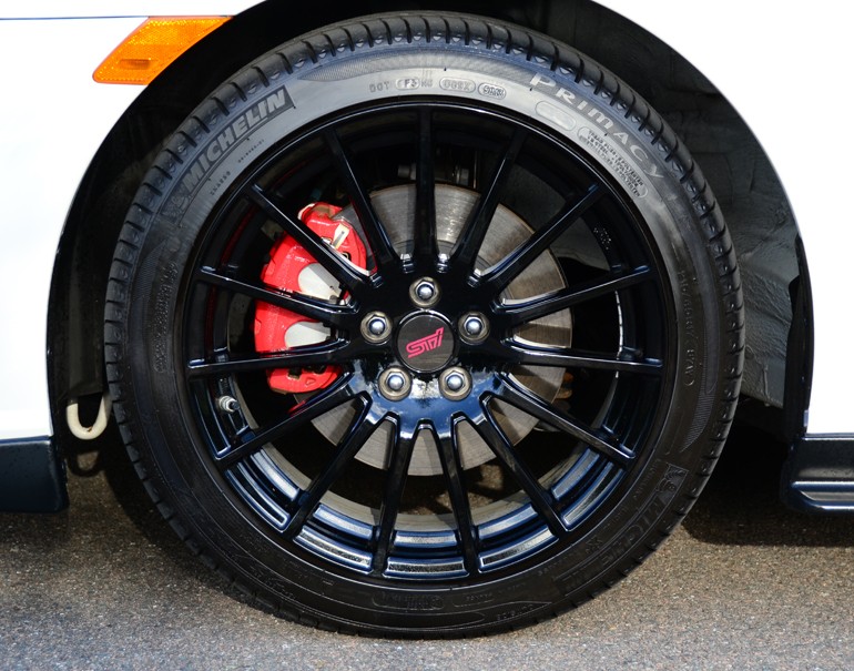 2015-subaru-brz-wheel-tire