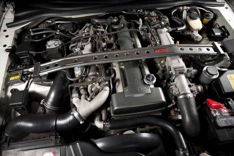 furious-7-1998-toyota-supra-trd-engine