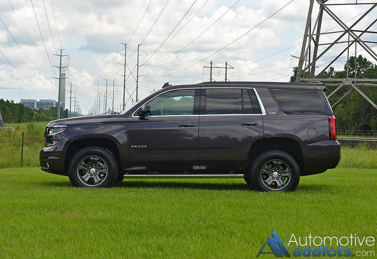 2015-chevrolet-tahoe-z71-side