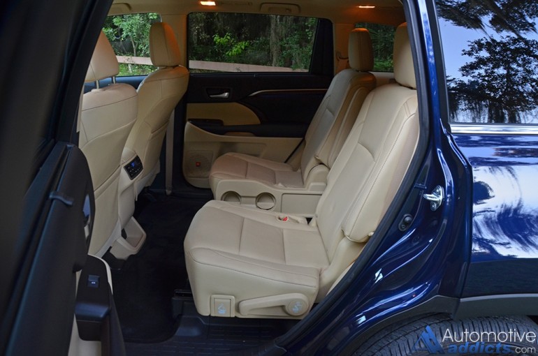 2015-toyota-highlander-hybrid-2nd-row-seats