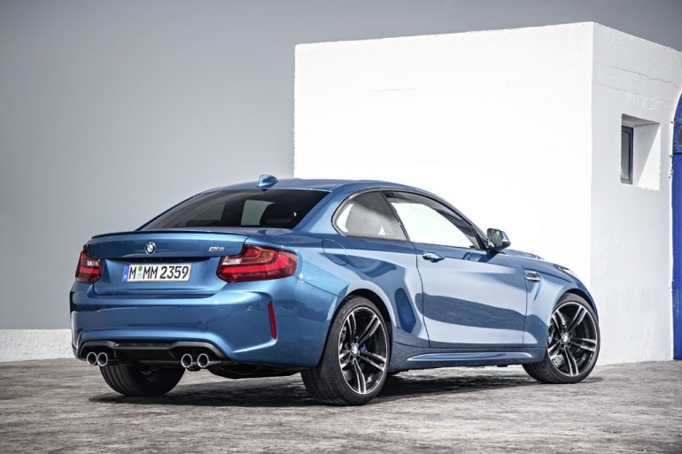 2016 BMW M2 Debuts with 365 Horsepower, 4.2 seconds to 60 MPH ...