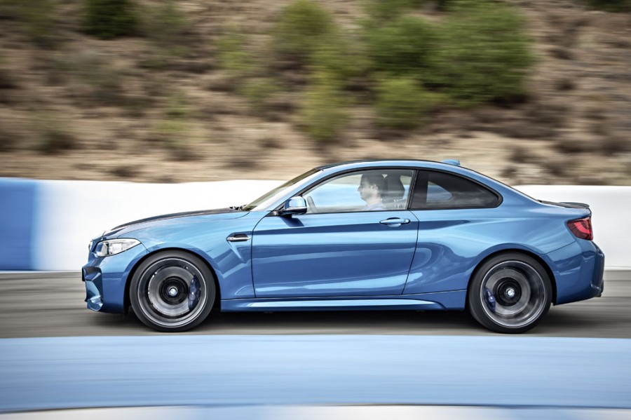 2016 BMW M2 Debuts with 365 Horsepower, 4.2 seconds to 60 MPH ...