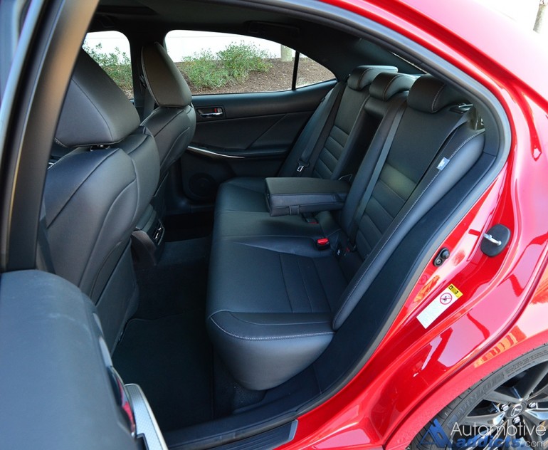 2016-lexus-is-200t-f-sport-rear-seats