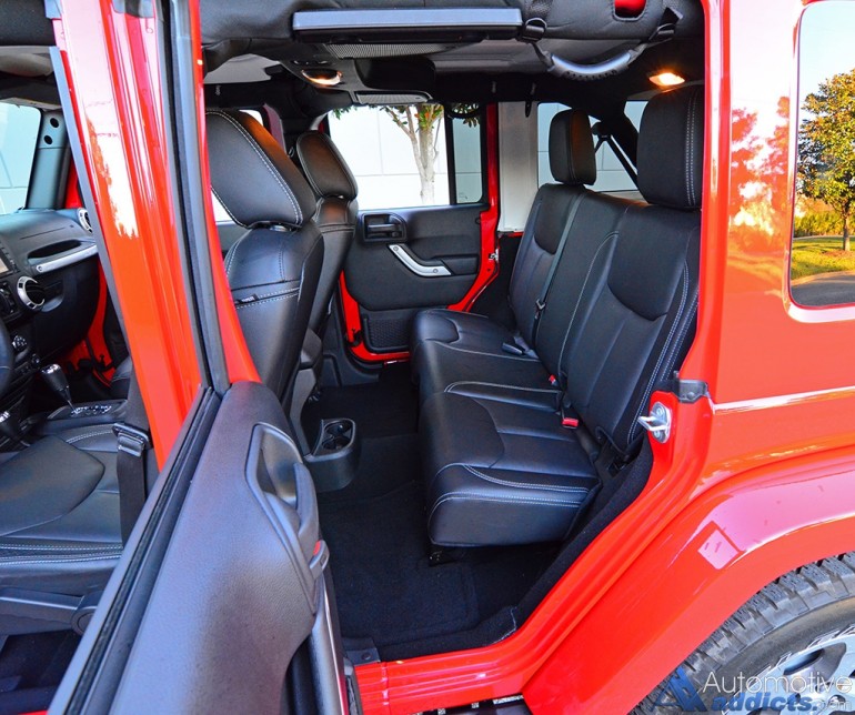 2016-jeep-wrangler-sahara-unlimited-rear-seats