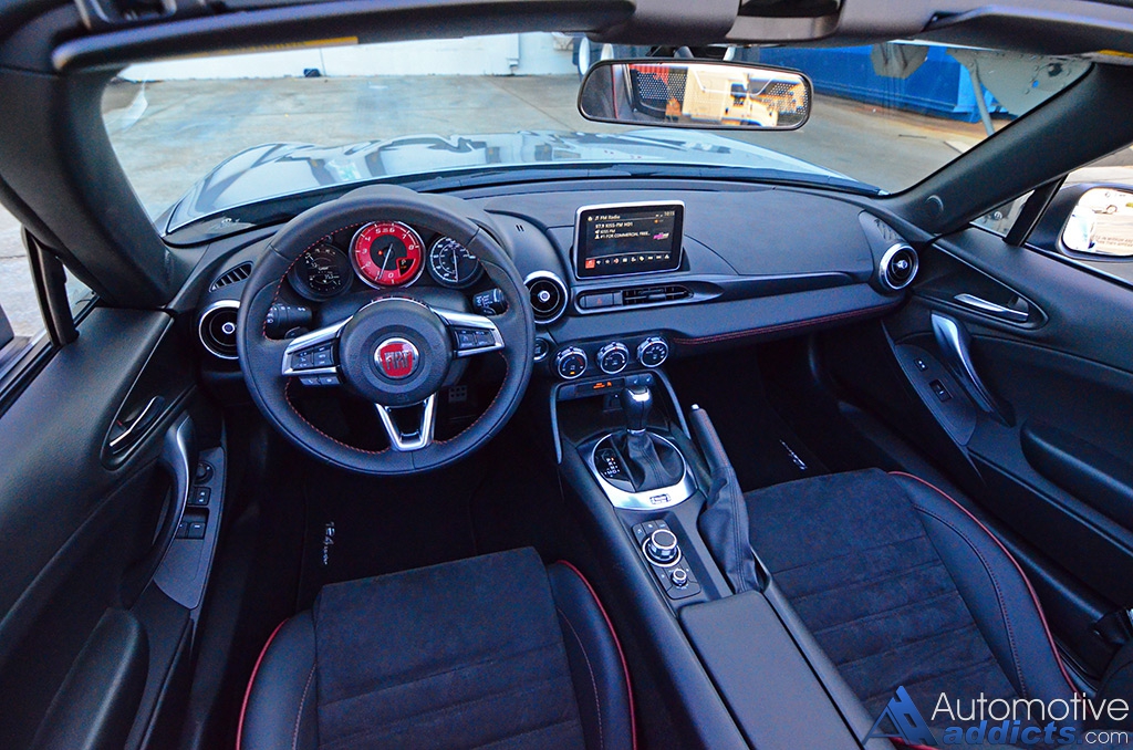 2017 Fiat 124 Spider Abarth Dashboard Interior