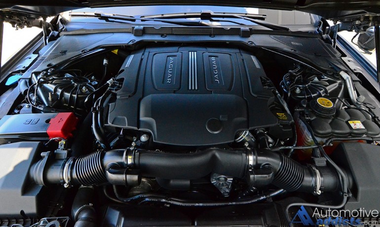 2017-jaguar-xfs-engine