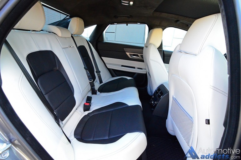 2017-jaguar-xfs-rear-seats