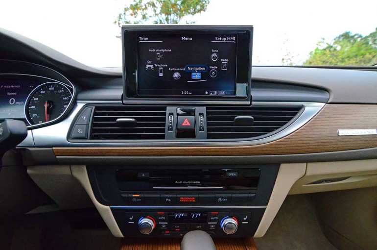 2017-audi-a6-center-dash