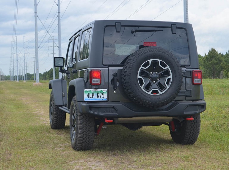 jeep-wrangler-unlimited-rubicon-hard-rock-edition-rear
