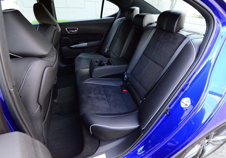 2018-acura-tlx-shawd-aspec-rear-seats
