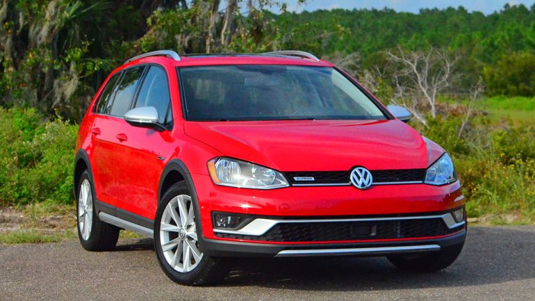 2017 Volkswagen Golf Alltrack SE Review & Test Drive