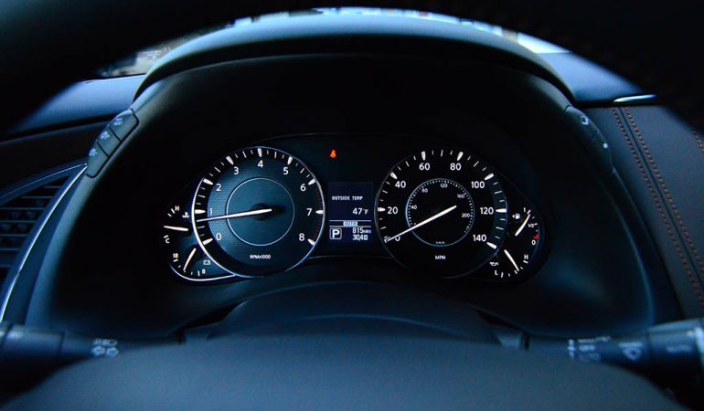 2018-nissan-armada-platinum-reserve-gauge-cluster
