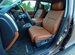 2018-toyota-sequoia-platinum-front-seats