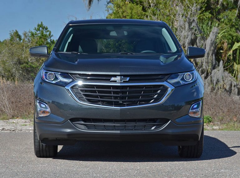 2018-chevrolet-equinox-lt-20-awd-front