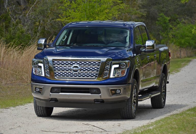 2018-nissan-titan-xd-diesel-crew-cab-front-1