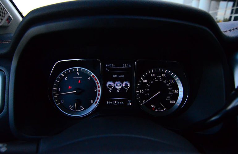 2018-nissan-titan-xd-diesel-crew-cab-gauge-cluster