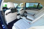 2018-genesis-g90-rear-seats-1
