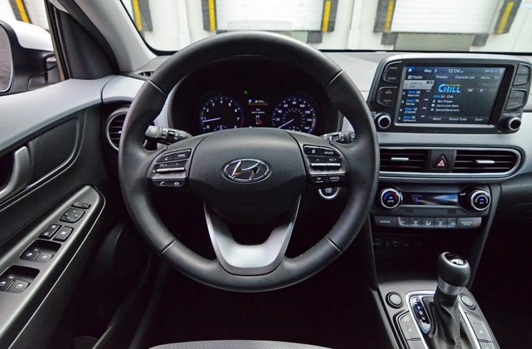 2018-hyundai-kona-unlimited-awd-steering-wheel : Automotive Addicts