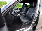 2018-land-rover-discovery-hse-luxury-front-seats