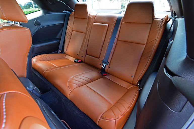 2018 dodge challenger srt hellcat widebody back seats
