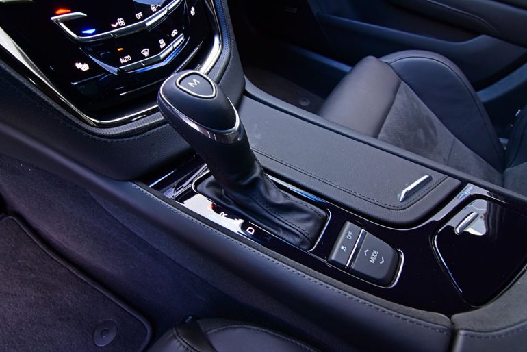 2019 cadillac cts-v shifter