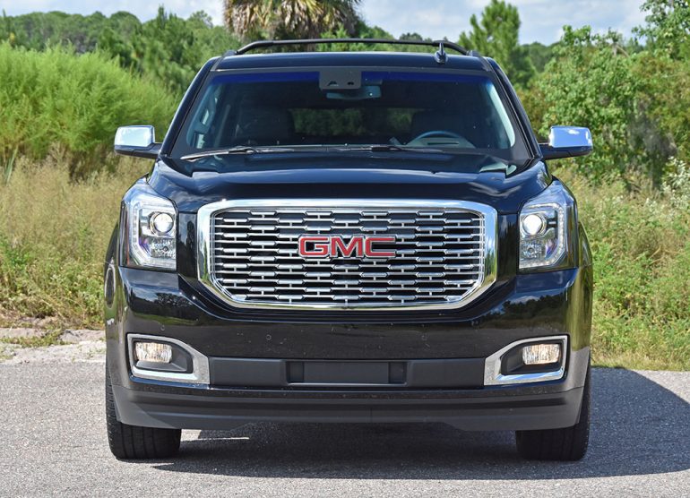 2019 gmc yukon xl denali front