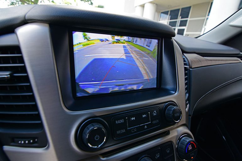 2019 gmc yukon xl denali backup camera