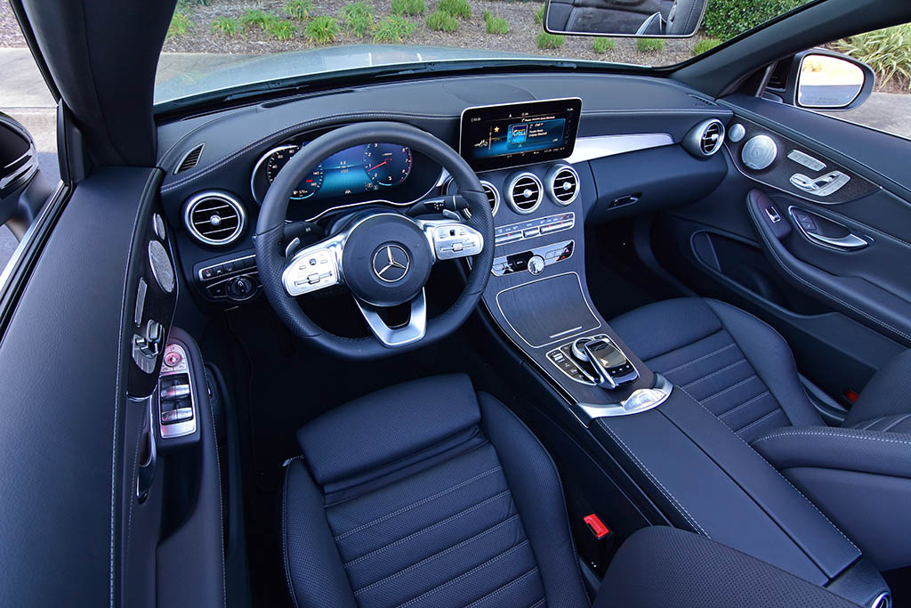 2019 Mercedes Benz C300 4matic Cabriolet Dashboard Interior