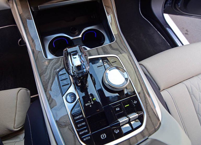 2019 Bmw X7 Shifter Controls Automotive Addicts