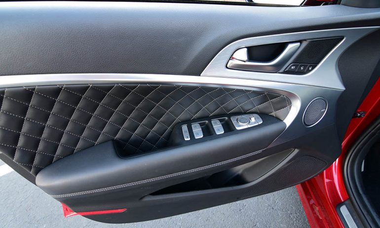 2019 genesis g70 3.3t sport door trim