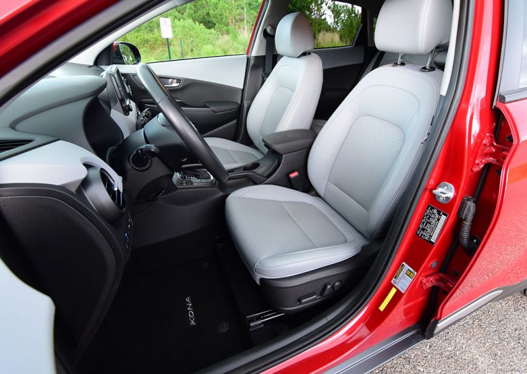 2019 hyundai kona front seats