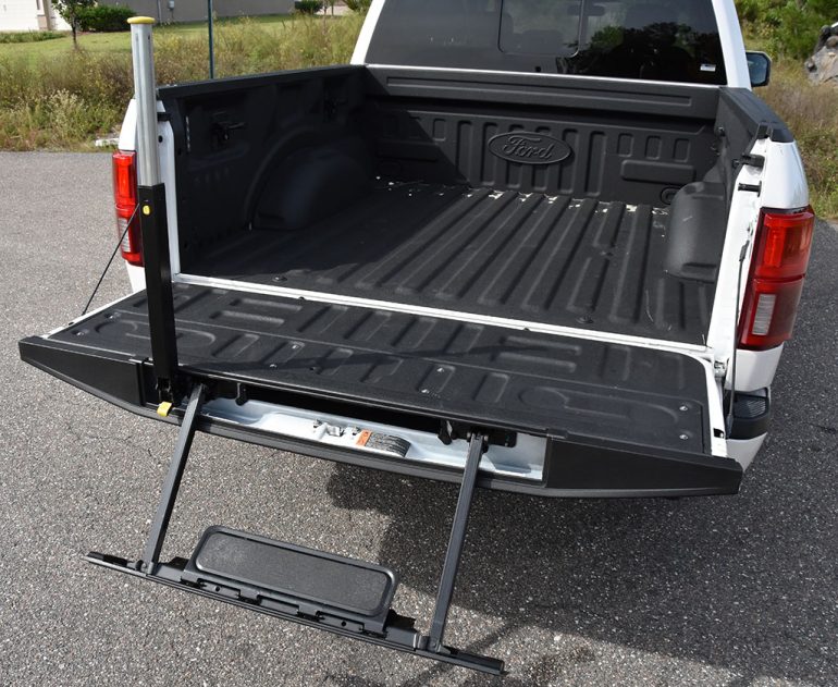 2019 ford f-150 limited tailgate