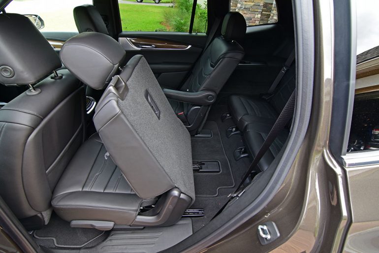 cadillac xt6 3rd row access