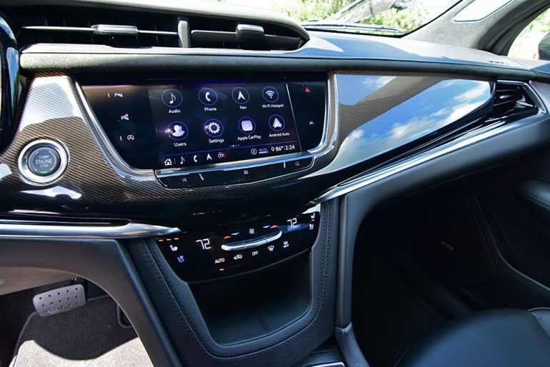 cadillac xt6 dashboard