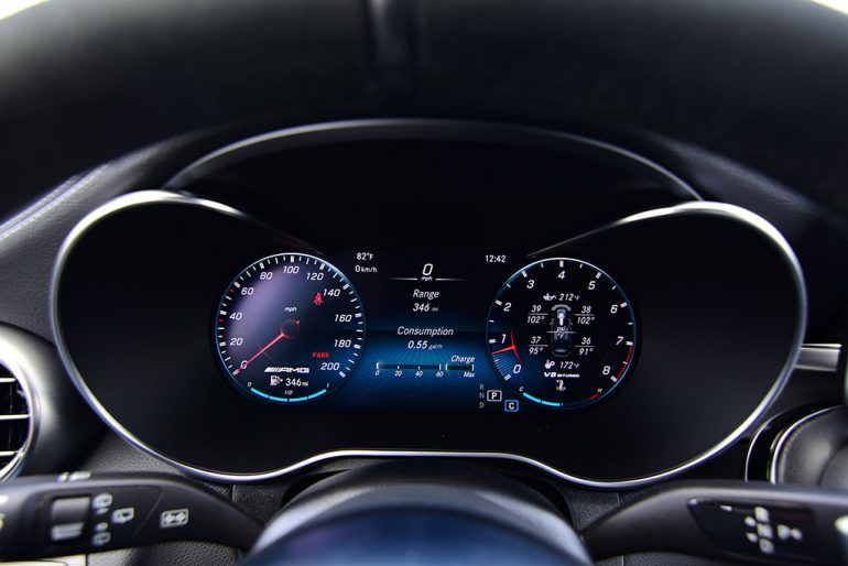 2020 mercedes-amg glc 63 gauge cluster
