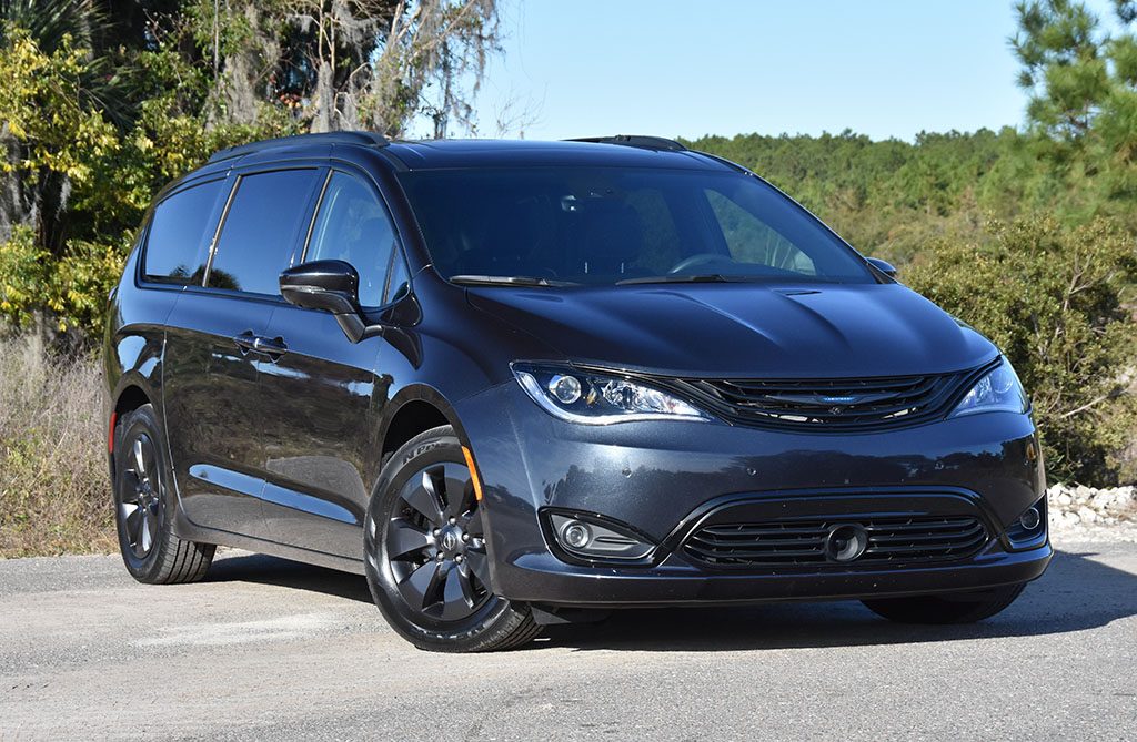 pacifica hybrid limited 2019