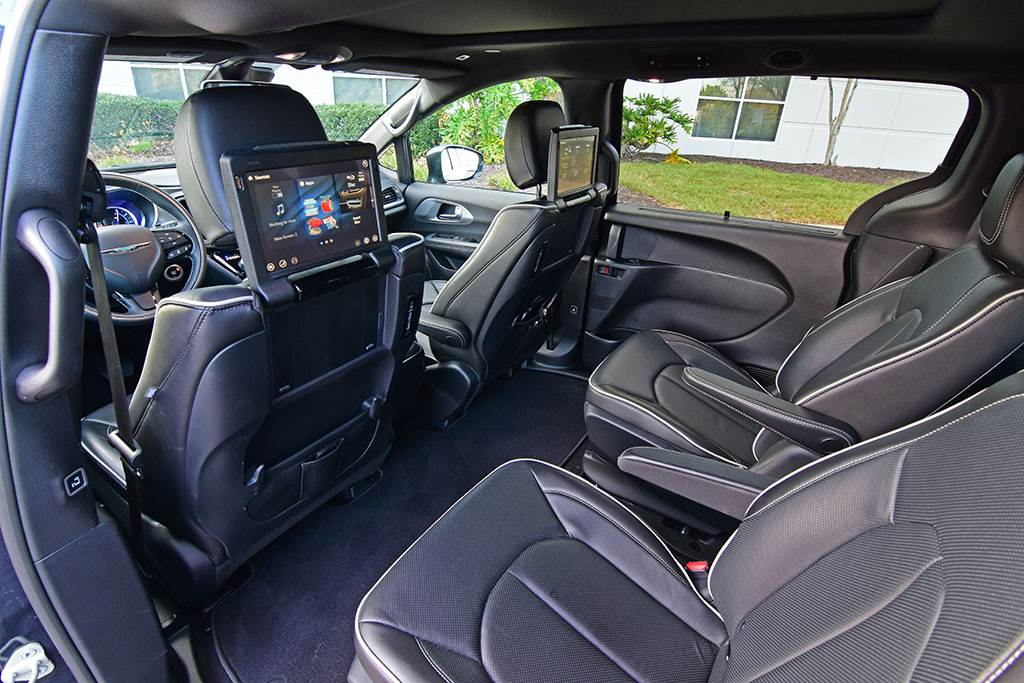 2019 chrysler pacifica limited hybrid