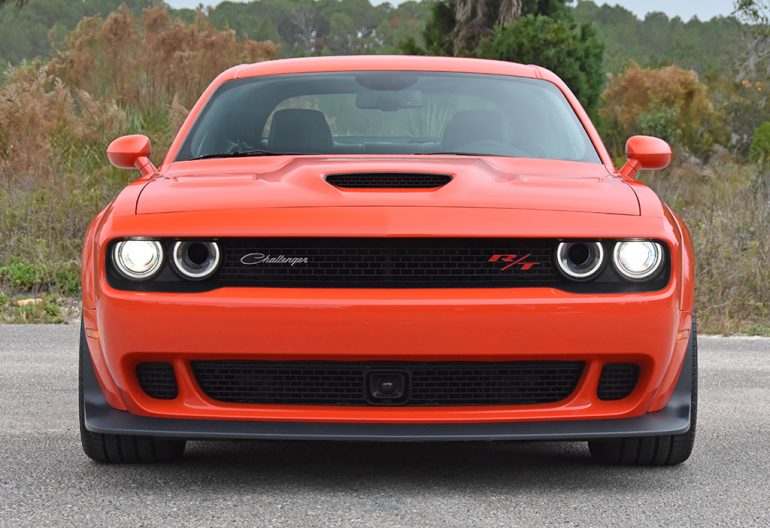 2019 dodge challenger rt scat pack widebody front