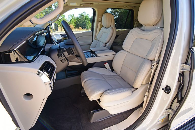 2020lincolnnavigatorreservefrontseats Automotive Addicts