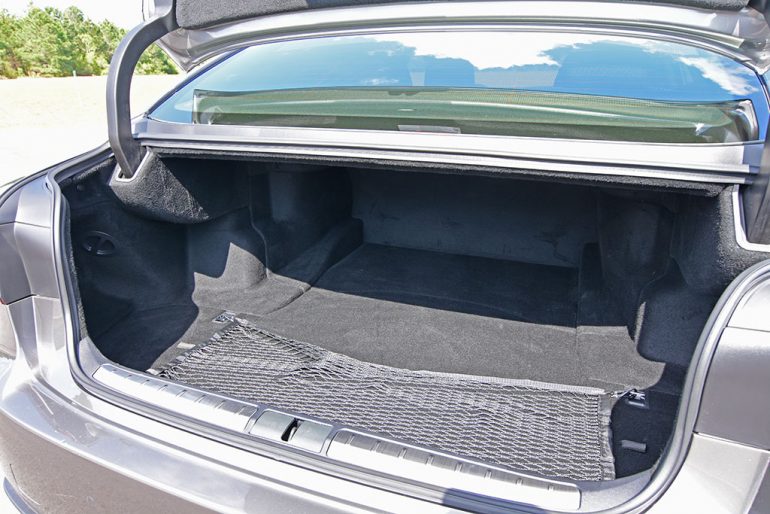 2020 lexus ls 500 trunk