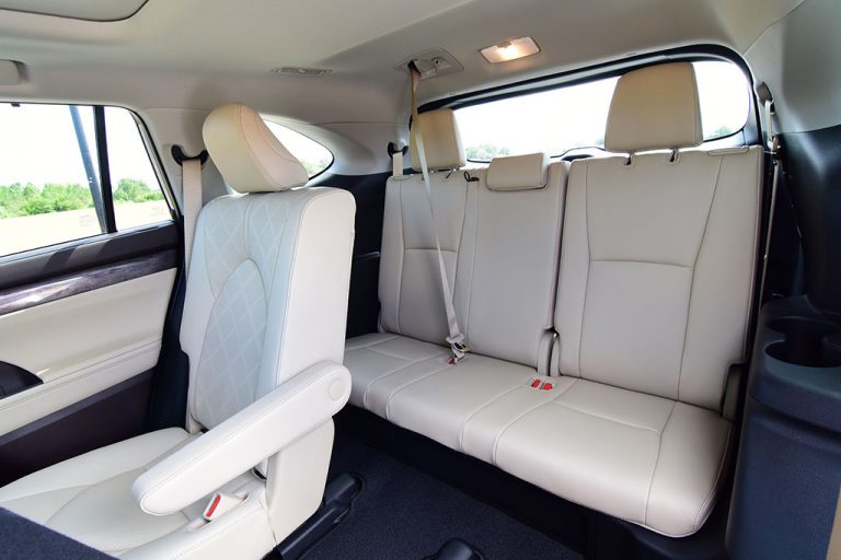 2020-toyota-highlander-platinum-third-row-seats : Automotive Addicts
